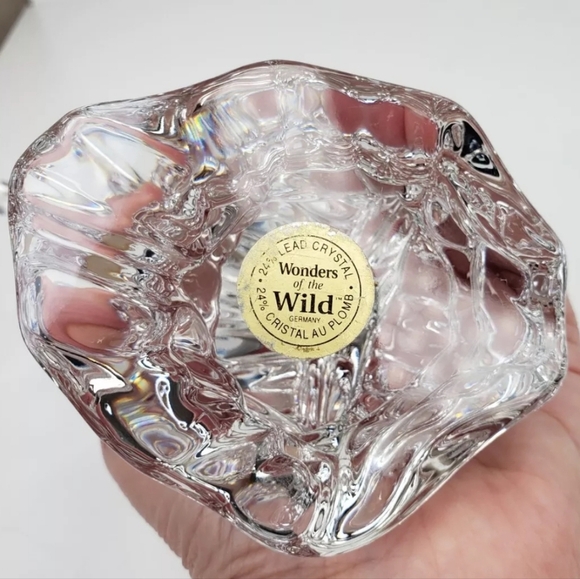 Wonders of the World Clear Lead Crystal Dolphin Jumping Out of Ocean 5.5 Inches - Picture 6 of 9